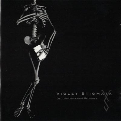  Stigmata : Un brano industrial che fonde il clangore metallico con melodie eteree